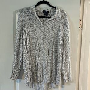 Women's Black and White Button Down Shirt